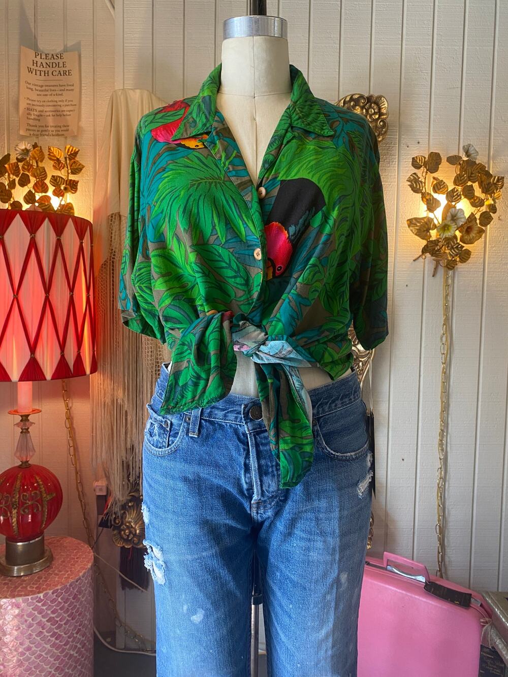 vintage 1980s tropical rayon blouse, novelty bird toucan, chaus, button up, med
